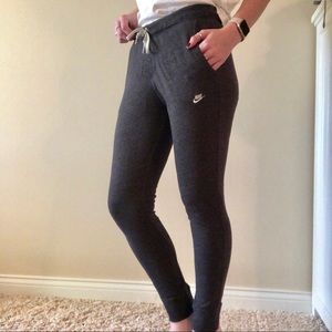 Lightweight Nike Joggers